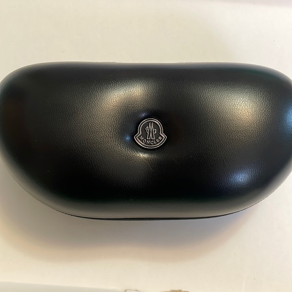 Moncler Rose Round Sunglasses